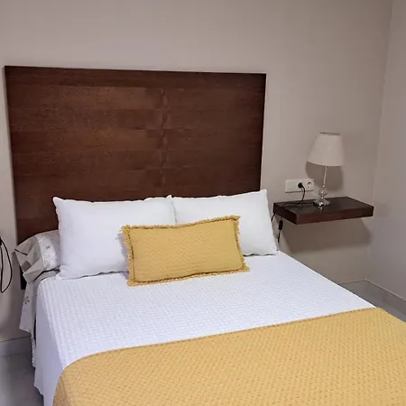 Casa Rivas * Marín